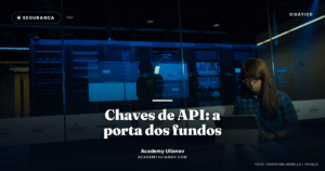 Academy Ulianov — Chaves de API: a porta dos fundos da sua corretora · Foto: Christina Morillo / Pexels