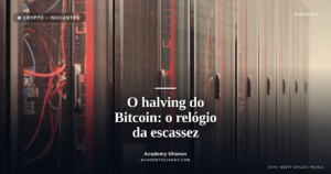 Academy Ulianov — O halving do Bitcoin: o relógio que controla a escassez · Foto: Brett Sayles / Pexels